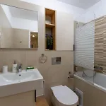 Mohost Sabina - Signature Retreat With Balcony アパート *