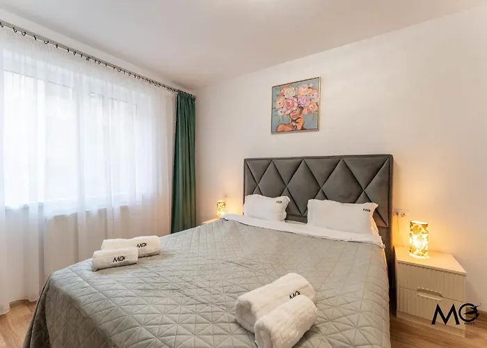 Апартаменты Mohost Sabina - Signature Retreat With Balcony