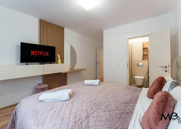 Mohost Sabina - Signature Retreat With Balcony * Брашов