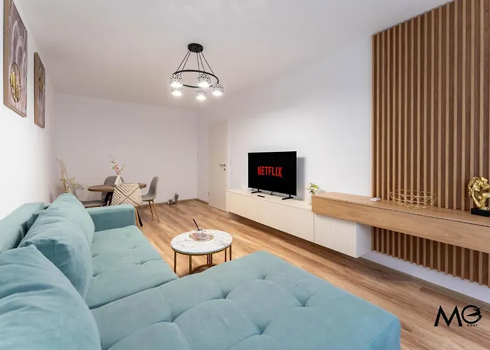 Апартаменты Mohost Sabina - Signature Retreat With Balcony