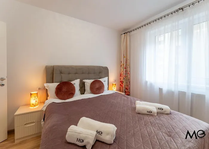 Mohost Sabina - Signature Retreat With Balcony Брашов