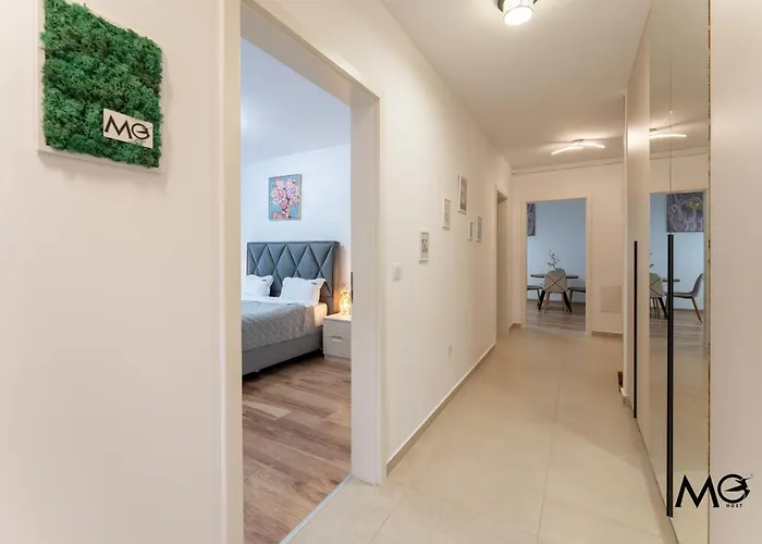 Mohost Sabina - Signature Retreat With Balcony Апартаменты